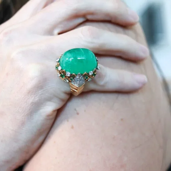 PIERRE STERLE 1955 Cocktail Ring 18Kt Platinum 43.49 Ctw Emerald & Diamonds - Picture 2 of 8